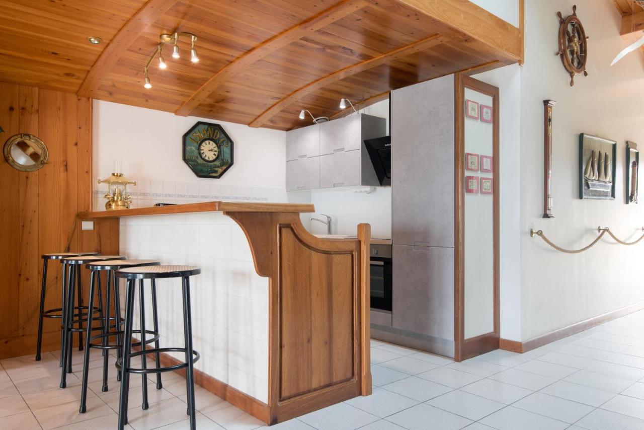 Maison Trémiere La Flotte Extérieur photo